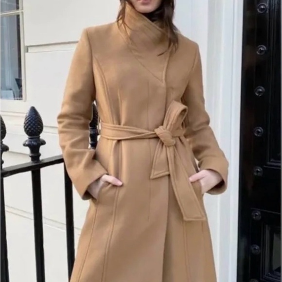 Babaton Tan Trench Coat - Picture 7 of 8